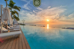 Condo with Balcony - Rooftop Pool with Ocean View